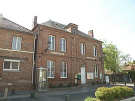 The town hall in Saint-Léger-en-Bray