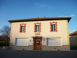 The town hall in Loudet