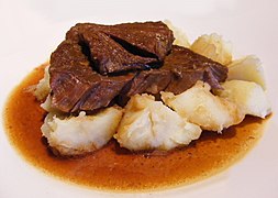 Sudderlapjes is slowly simmered beef