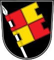 Stadt Würzburg In Schwarz eine schräg gestellte, eingekerbte, von Rot und Gold gevierte Fahne an silberner Lanzenstange.