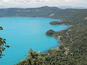 Cyanobacteria activity turns Coatepeque Caldera lake a turquoise color