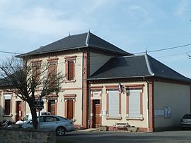The mairie in Lacapelle-Ségalar