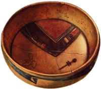 Dragonfly symbol on a Hopi bowl from Sikyátki, Arizona, c. 1400–1625