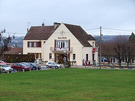The town hall of Chierry