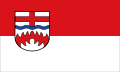 Flagge, die dieses Wappen enthält