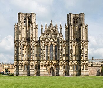 West front of Wells Cathedral, decorated with four hundred statues