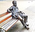 Schipper Jonny lebensgroße Bronzeplastik von Carsten Eggers in Hamburg-Rothenburgsort auf dem Marktplatz
